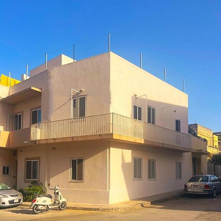 Smart Hostel Birkirkara Exterior foto